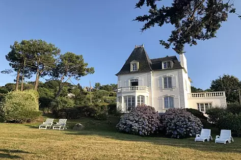 Villa avec vue mer à louer en Bretagne 